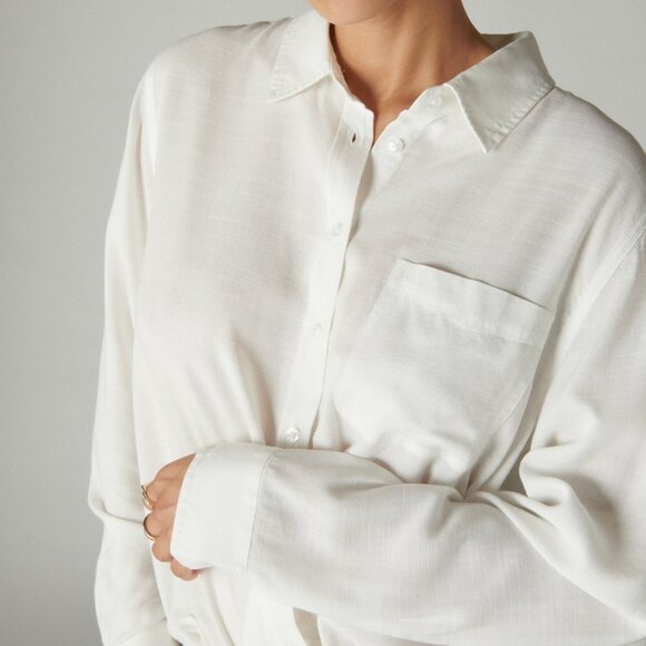 Lucky Brand boyfriend button down shirt, white, super soft - Picture 1 of 3